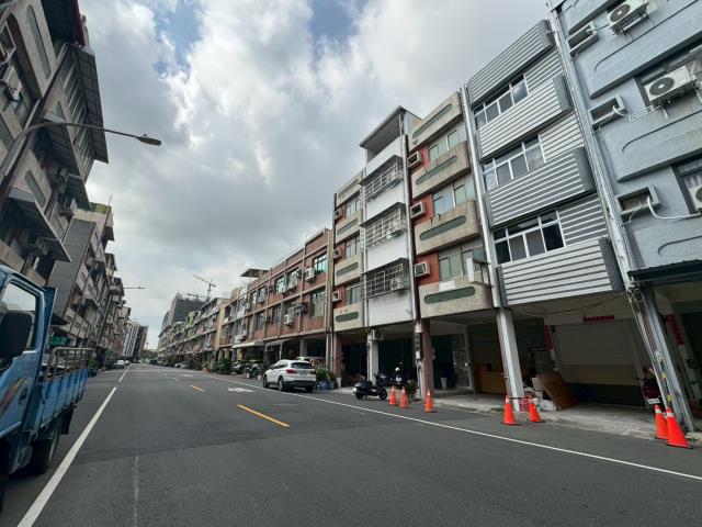 小港法拍透天-7