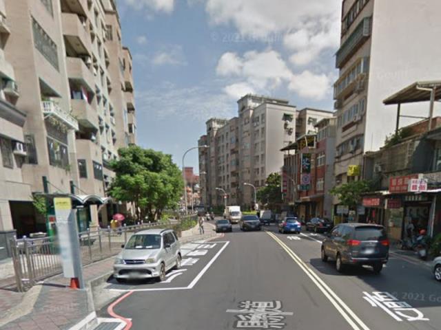 五股法拍大樓-13