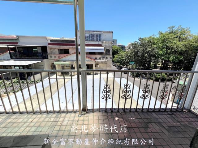 台南南區透天-14