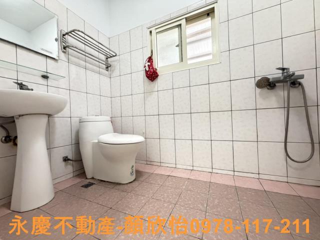 東區透天-12