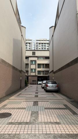 高雄楠梓法拍透天-9
