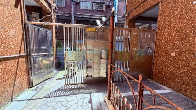 高雄公寓-8