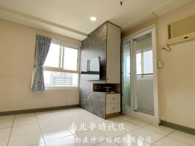 中西區套房-3