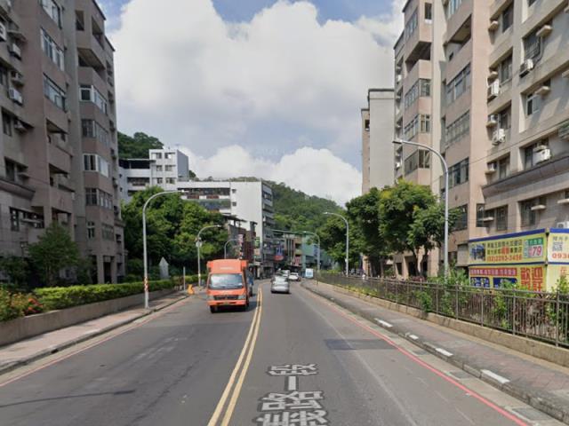新北五股法拍大樓-8