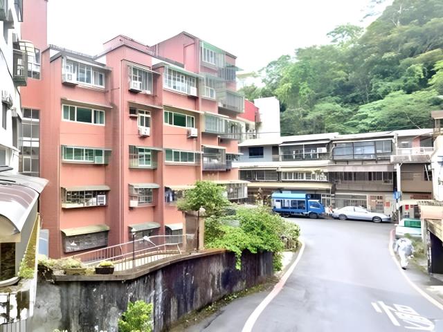 新北大樓法拍-2