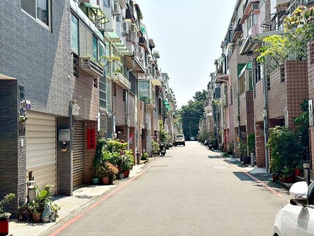 台中龍井透天-12
