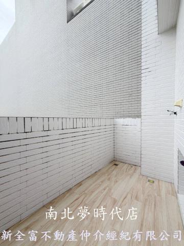台南南區透天-13