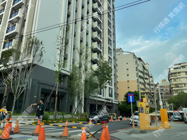 台中西屯法拍大樓-4