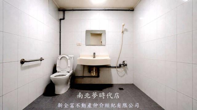 東區公寓-12