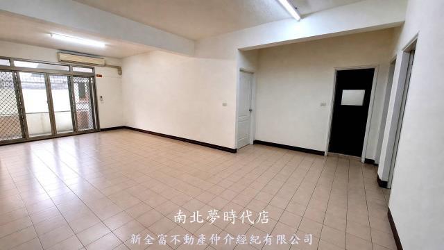 東區公寓-9