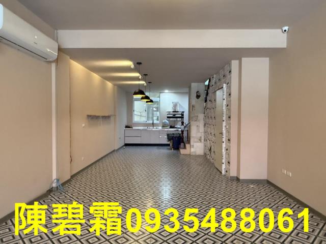 東區店面-3