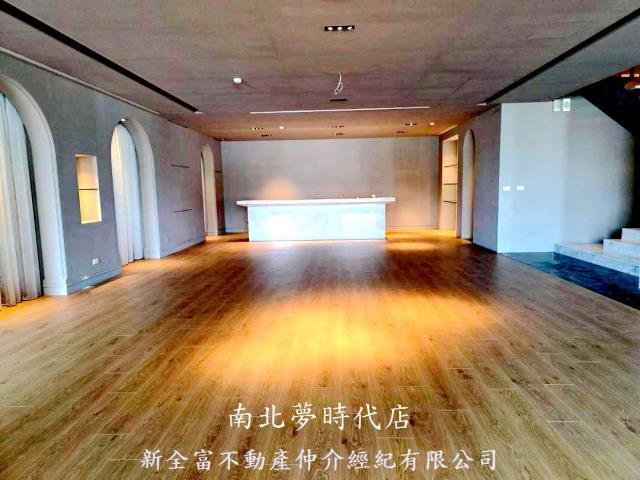 台南東區店面-1