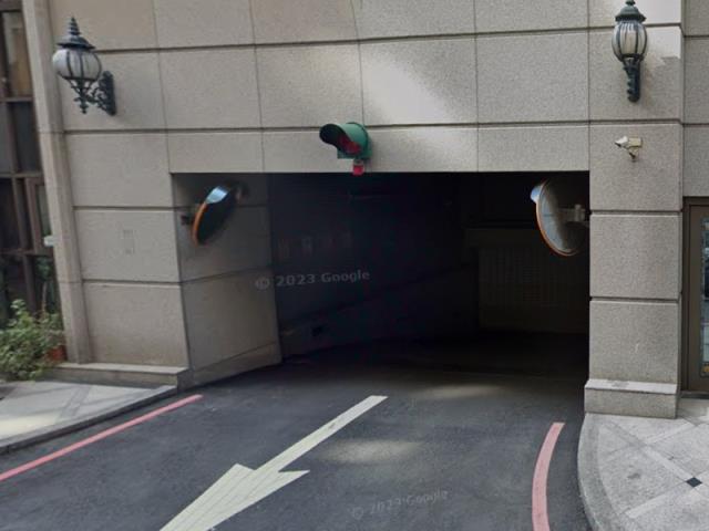 新北新莊大樓法拍-3