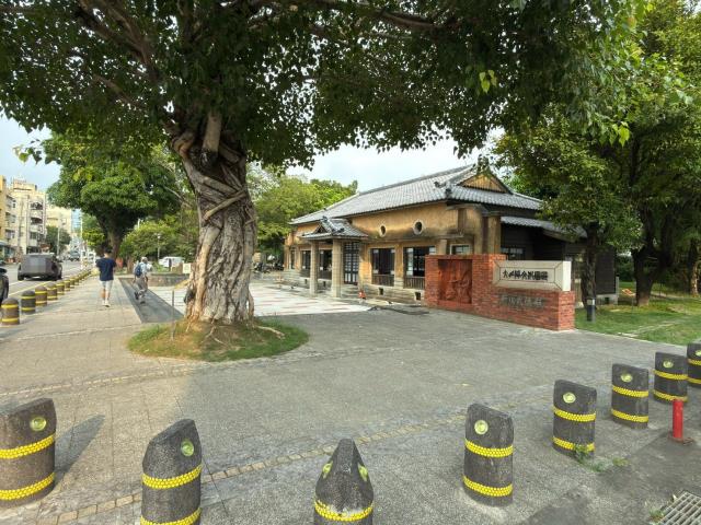 新化華廈-10