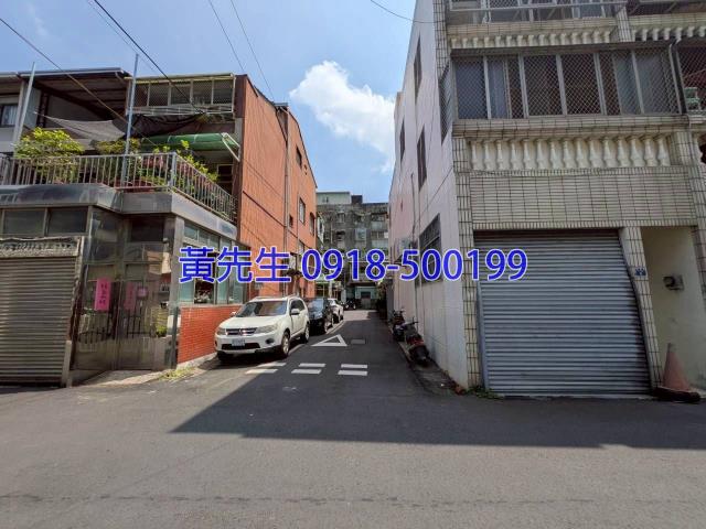 台中西屯法拍透天-4