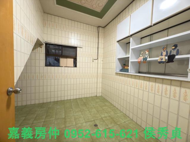 東區透天-8