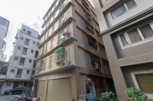 新北泰山華廈法拍-3