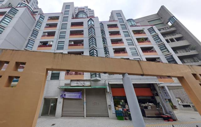 新北新店華廈法拍-1