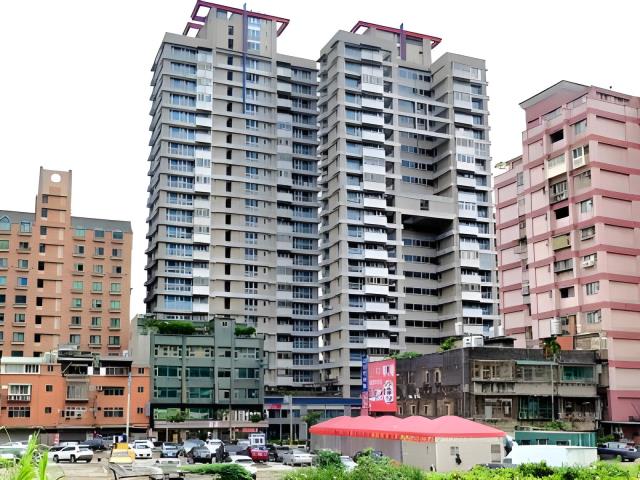 八里大樓法拍-1