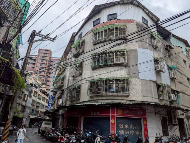 新北新莊公寓法拍-1