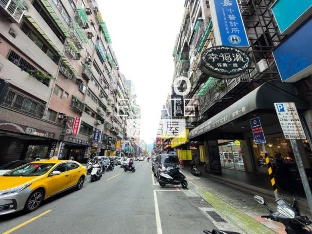 新北新莊大樓法拍-8