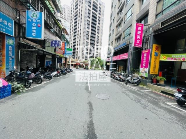 新北新莊拍賣店面-7