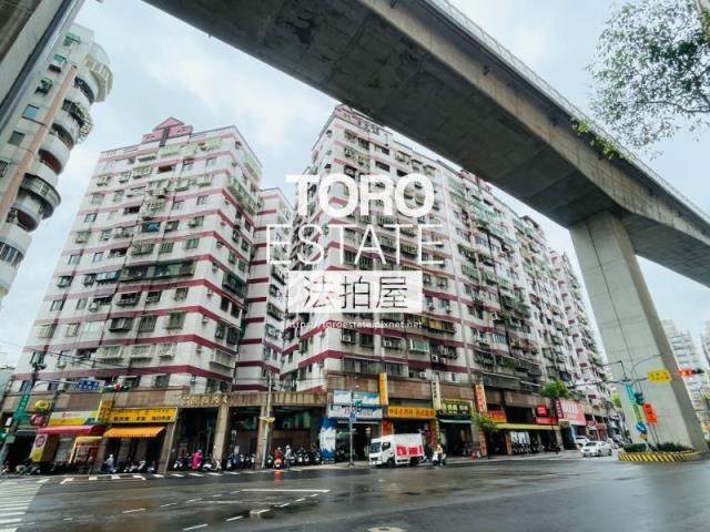 新北新莊法拍華廈-4