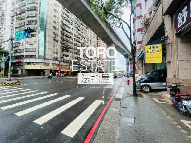 新北新莊法拍華廈-8