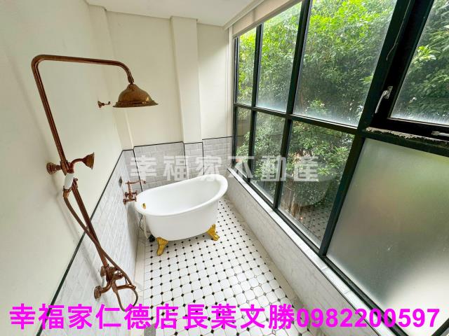 中西區透天-13