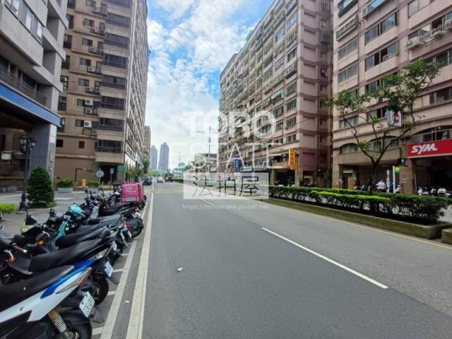 八里大樓法拍-6