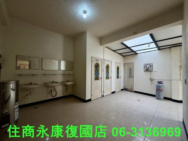 台南東區透天-7