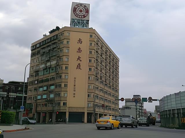 台北中正區法拍大樓-1