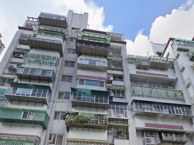 新莊拍賣大樓-3