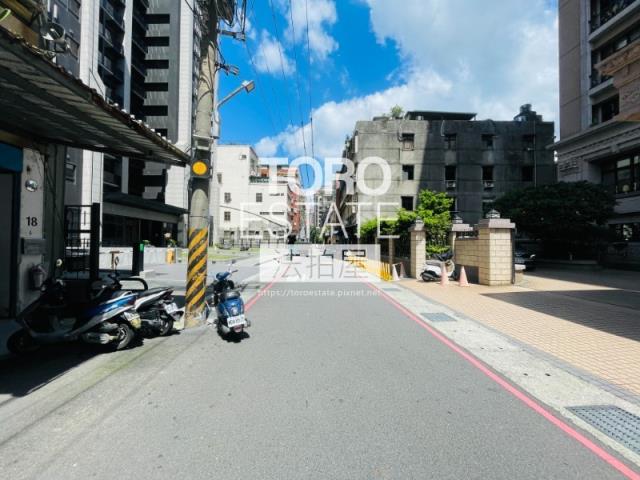 三重法拍大樓-7