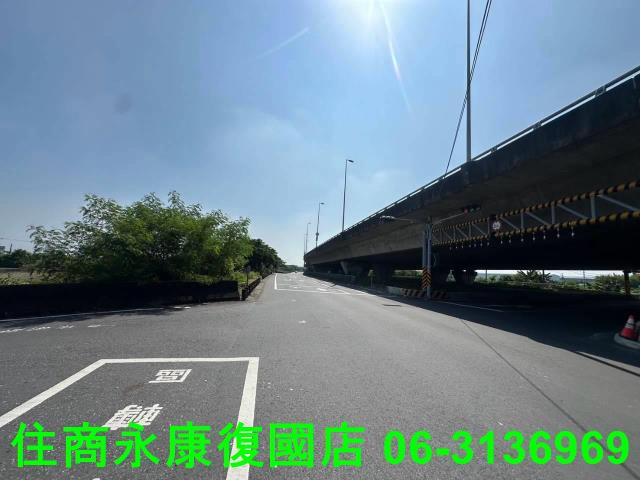 台南安定透天-1