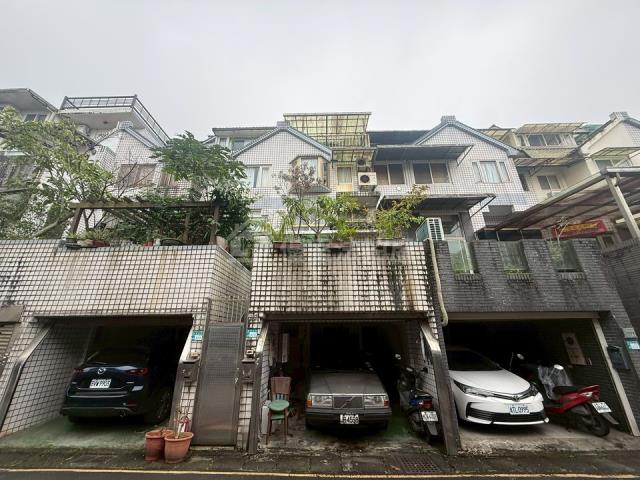 汐止別墅法拍-1