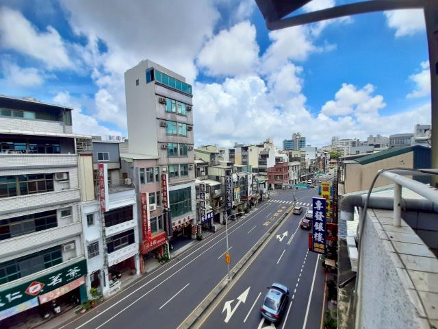 台南中西區透天-8