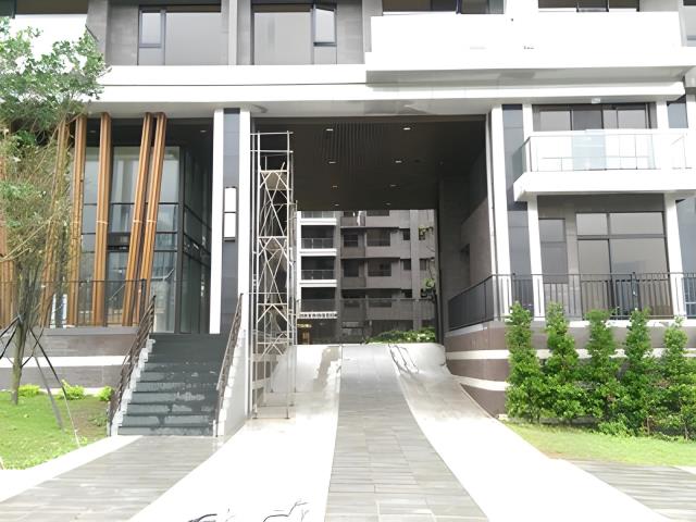 新北淡水法拍大樓-4