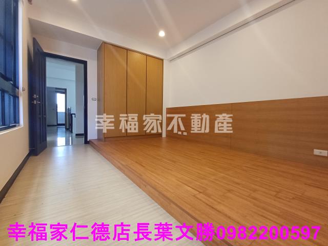 中西區透天-13