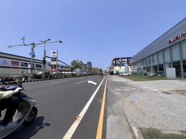 台南仁德店面-5