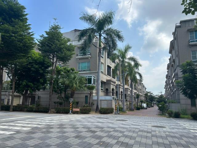 北區透天-10