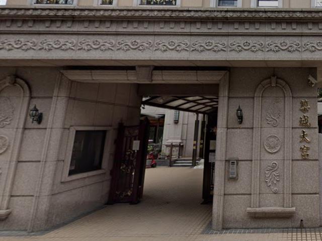 新北三重法拍大樓-1