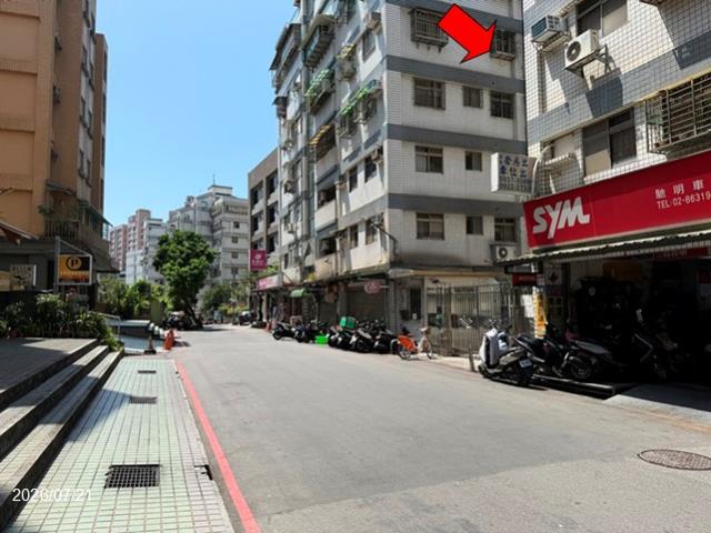 新北淡水法拍華廈-5