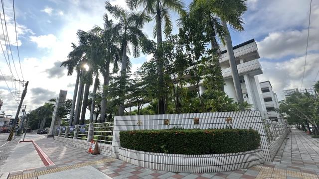 高雄岡山大樓法拍-3