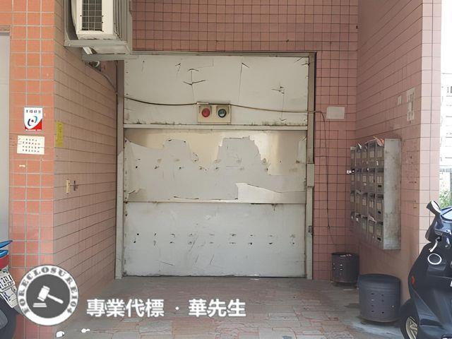 新北鶯歌法拍華廈-7