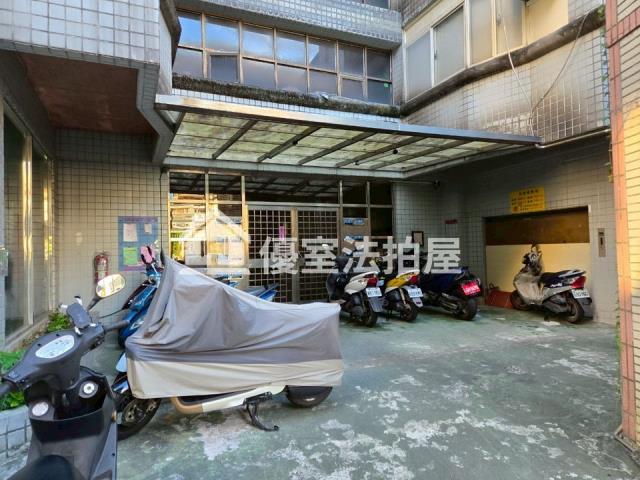 新北華廈法拍-1